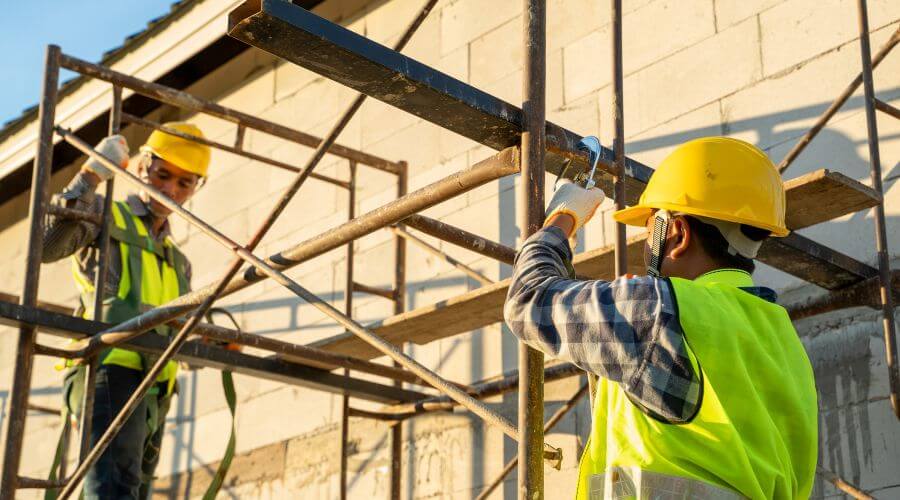 Professional residential roofers in Blanchard, MI